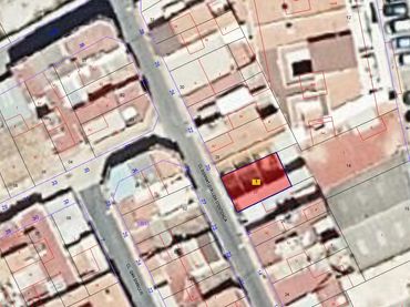 Terreno residenziale in vendita a Carrer en Bernat Guillem d'Entença 27
