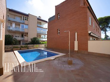 House with pool for sale in Bellamar