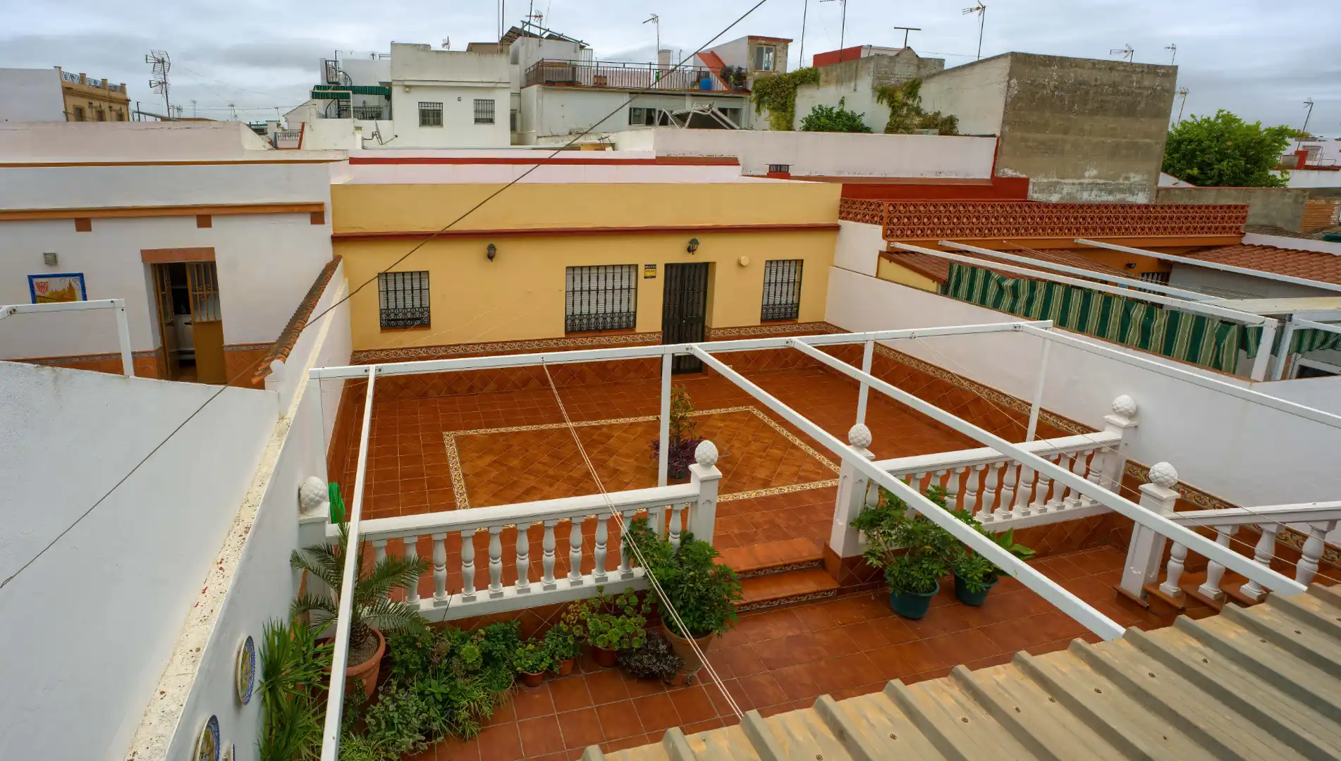 Terraza de Casa adosada en venta en Mairena del Aljarafe con Aire acondicionado, Calefacción y Jardín privado