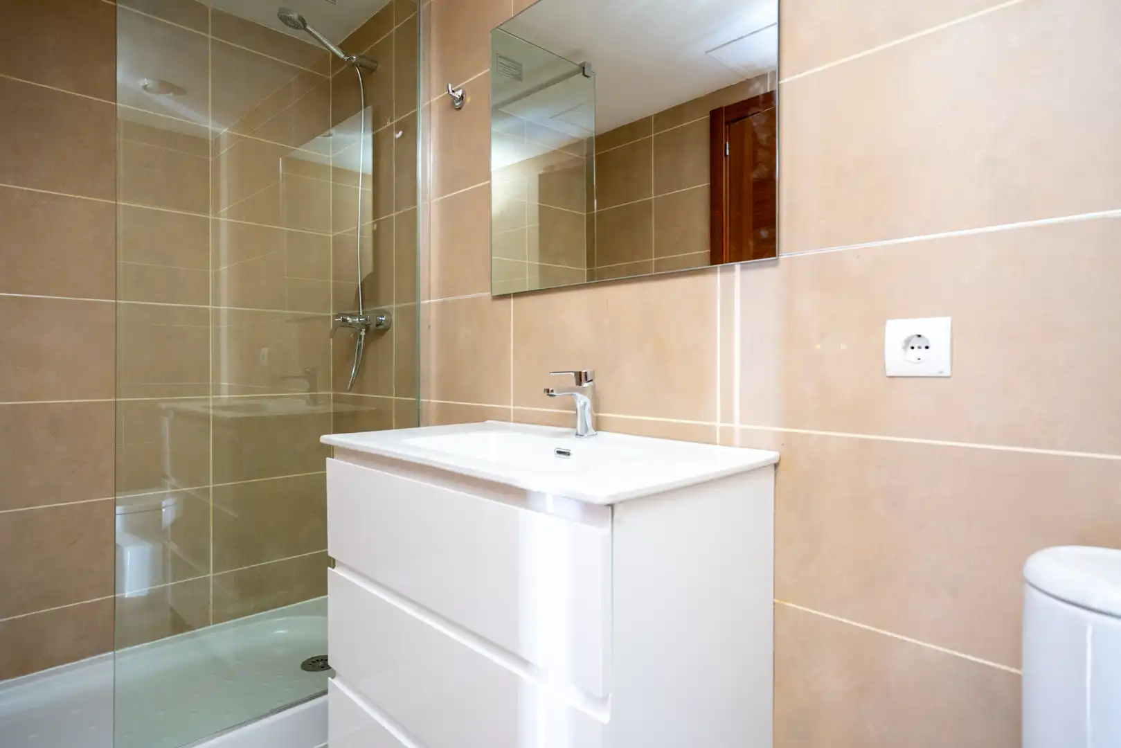 Flat with lift for sale in Nord, imagen 9