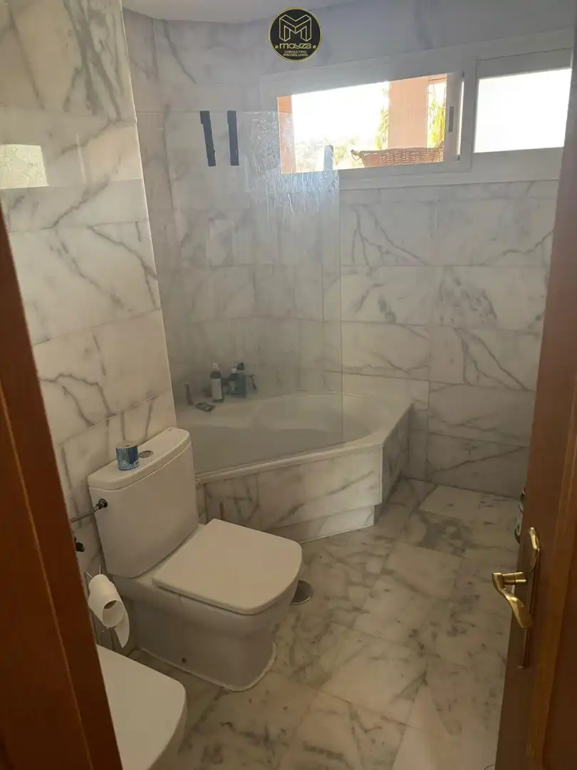 Bathroom of Houses for rent in Estepona  with Air Conditioner and Community pool