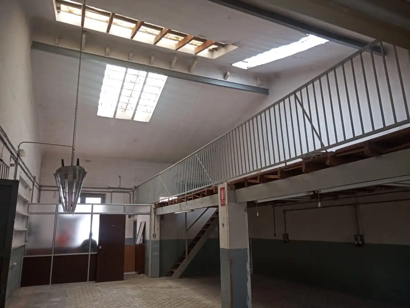 Local en venta en Petrer