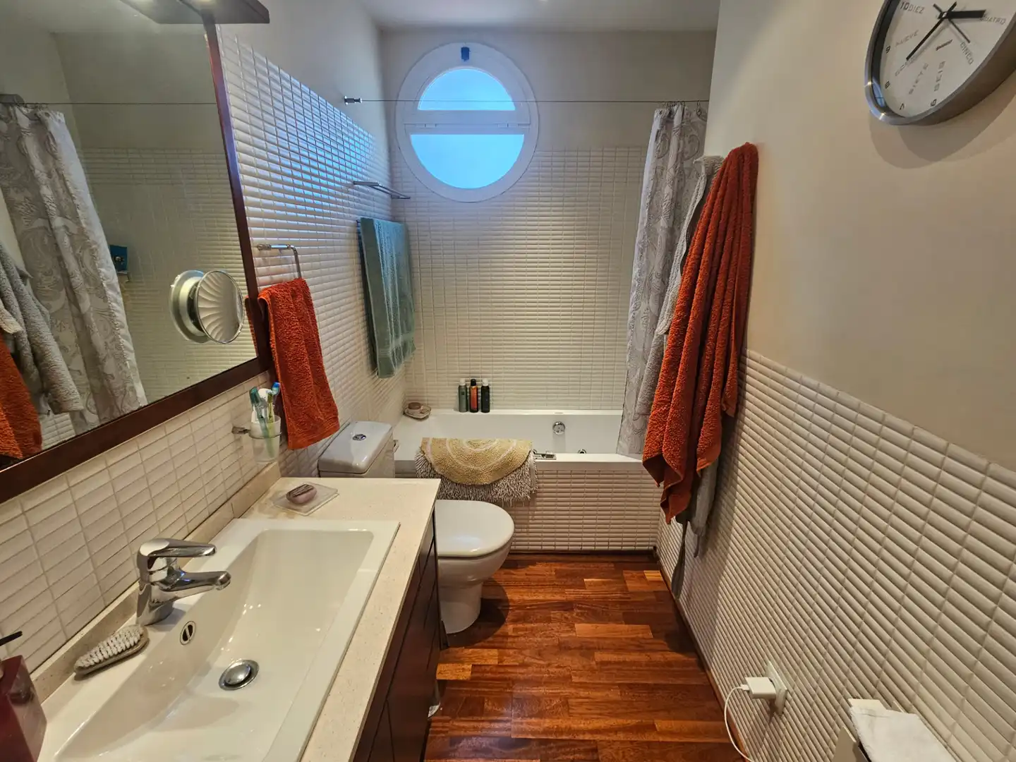Bathroom of Houses for sale in Sabadell  with Air Conditioner, Heating and Private garden