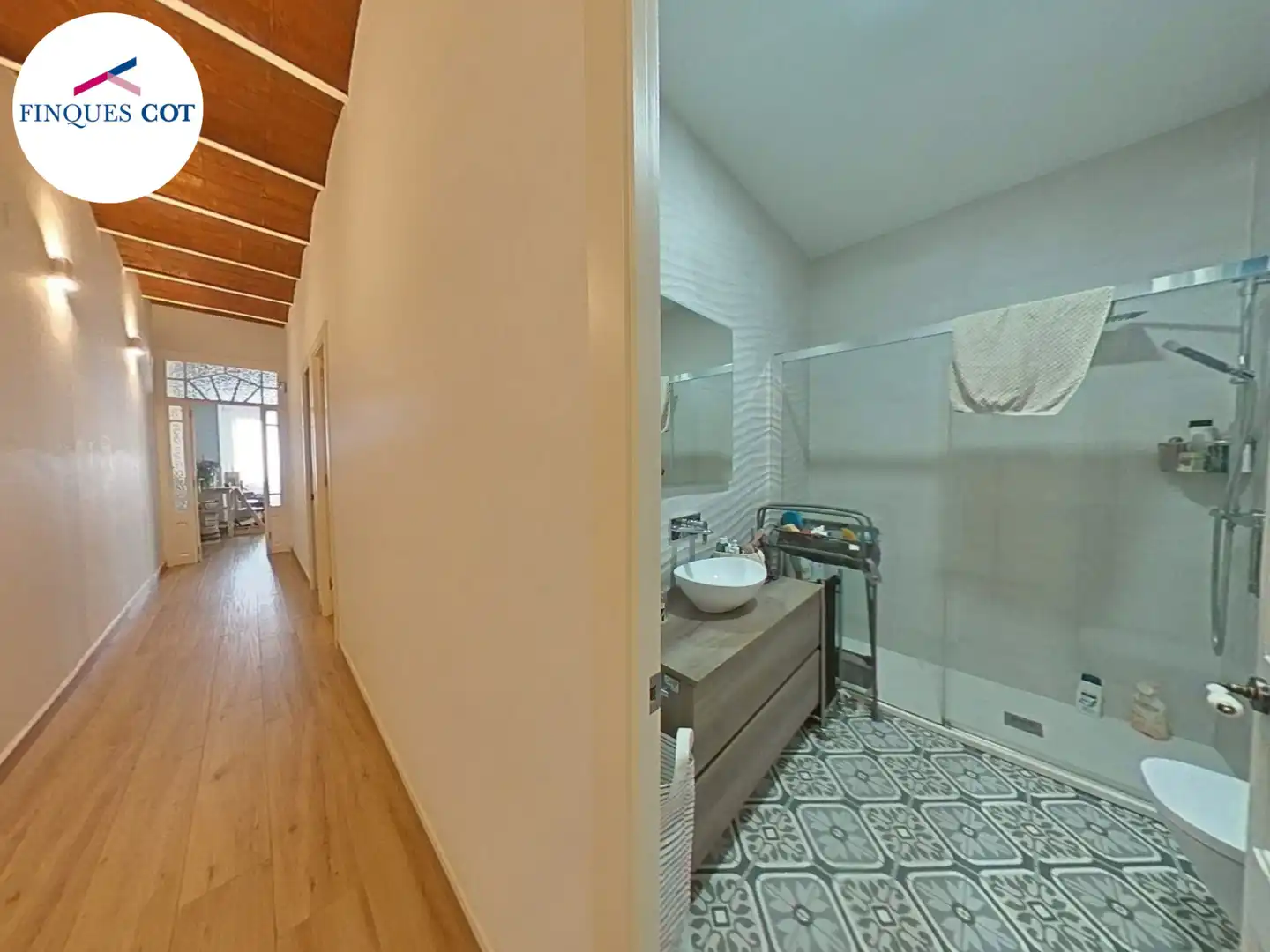 Bathroom of Ground floor for sale in Granollers  with Air Conditioner, Heating and Private garden