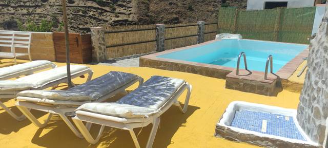 Finca rústica en Alquiler en Urbanización Santa Rosa