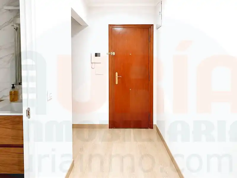 Schlafzimmer von Wohnung zur Miete in Oviedo 