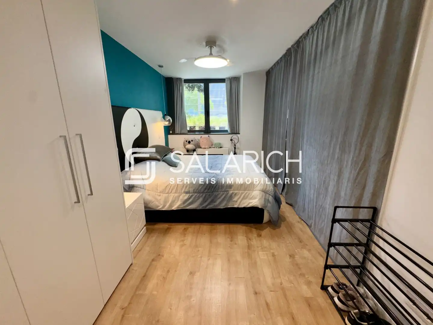 Schlafzimmer von Geschaftsraum zum Verkauf in Barcelona
