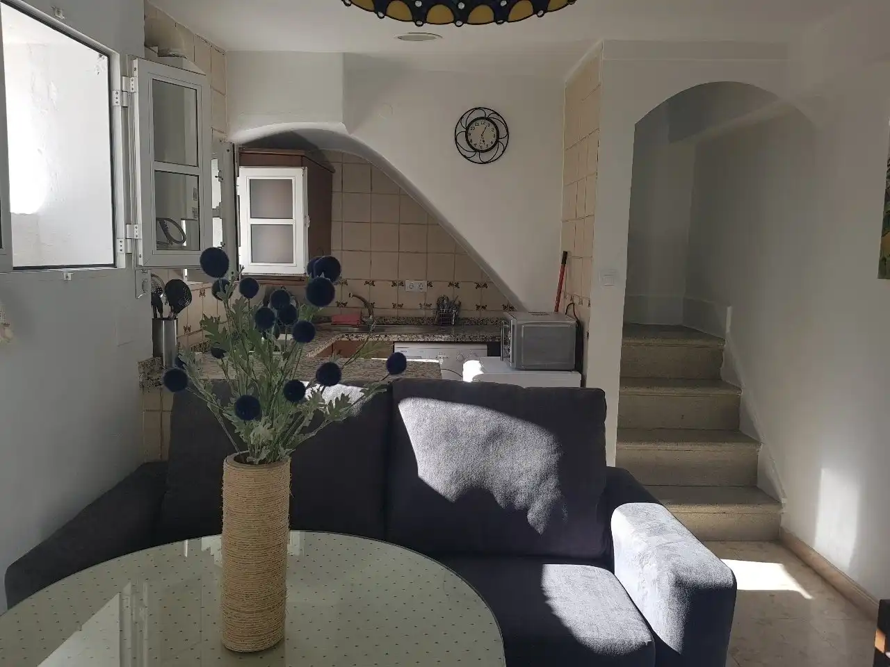 Cuina de Casa o xalet en venda en Ubrique amb Moblat i Balcó