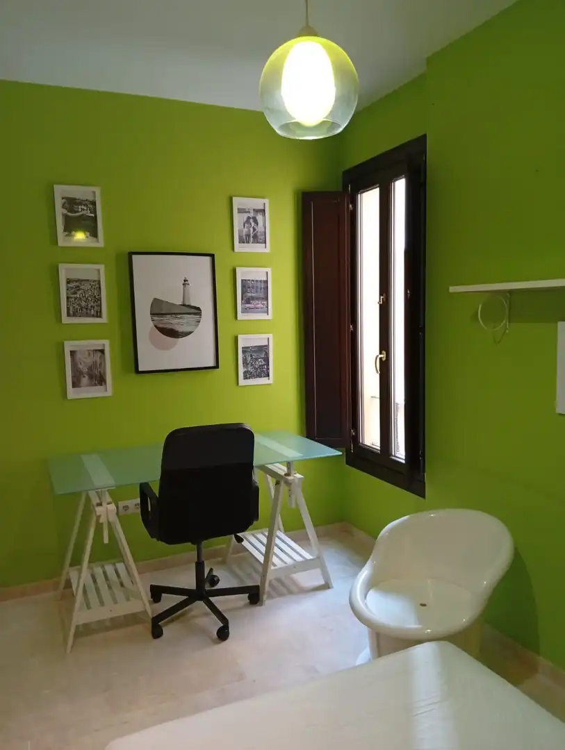Dining room of Flat for rent in Málaga  with Air Conditioner and Furnished
