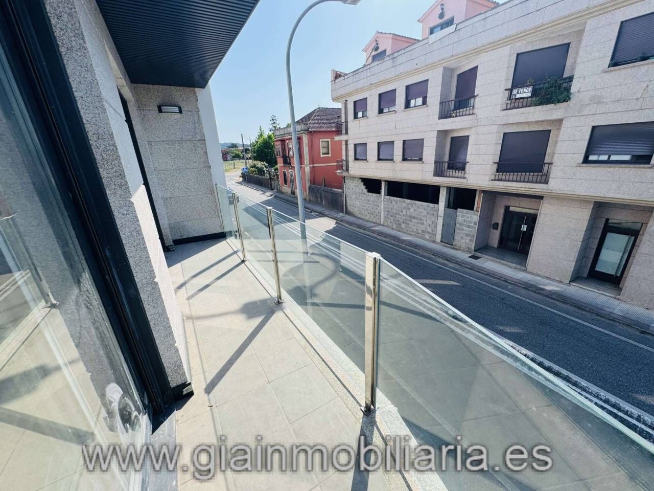 Vista exterior de Pis en venda en Tomiño amb Calefacció, Terrassa i Traster