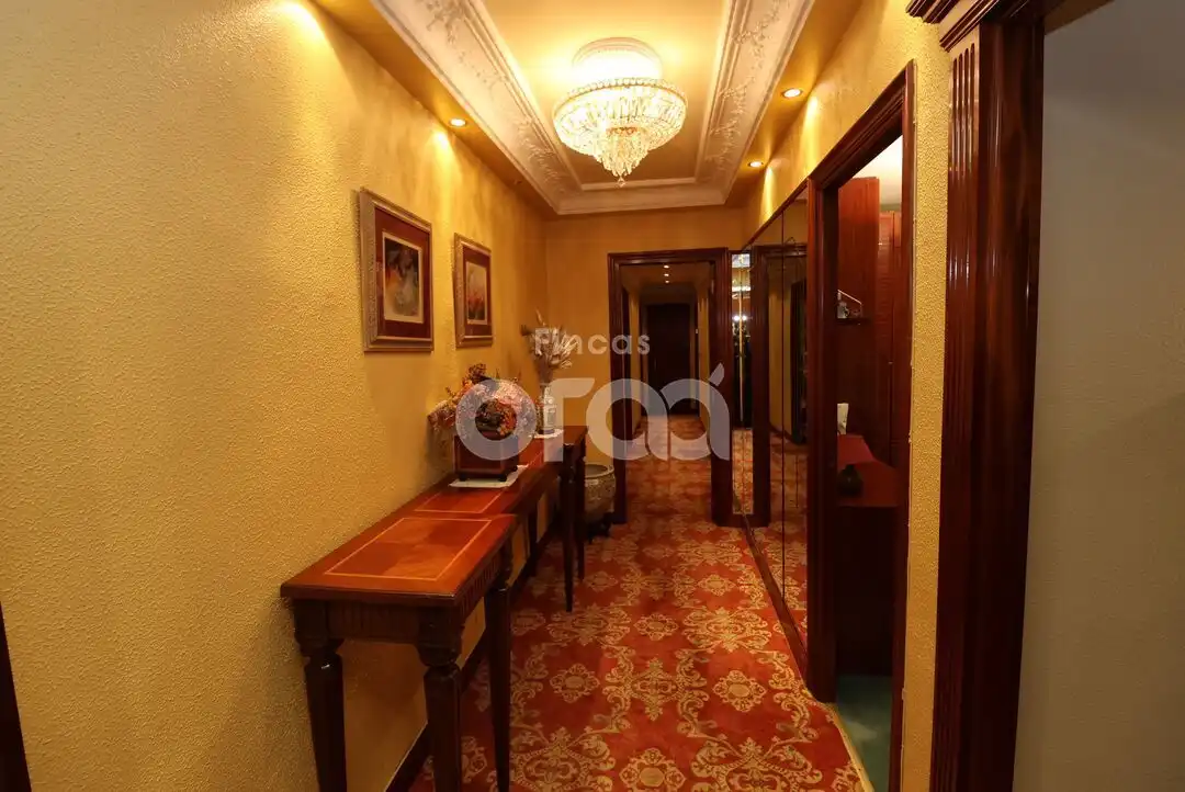 Pis en venda en Santurtzi  amb Balcó