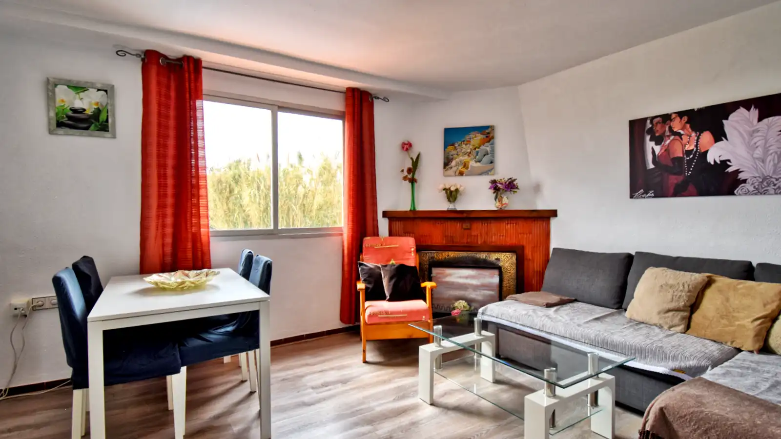 Wohnzimmer von Haus oder Chalet zum Verkauf in Gandia mit Klimaanlage, Heizung und Privatgarten