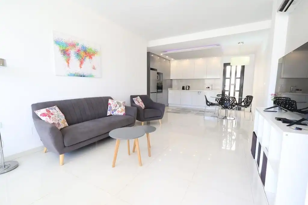 Sala d'estar de Apartament en venda en Pilar de la Horadada amb Terrassa