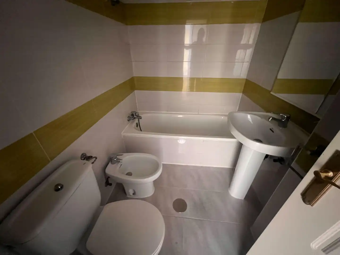 Baño de Apartamento en venta en Parla