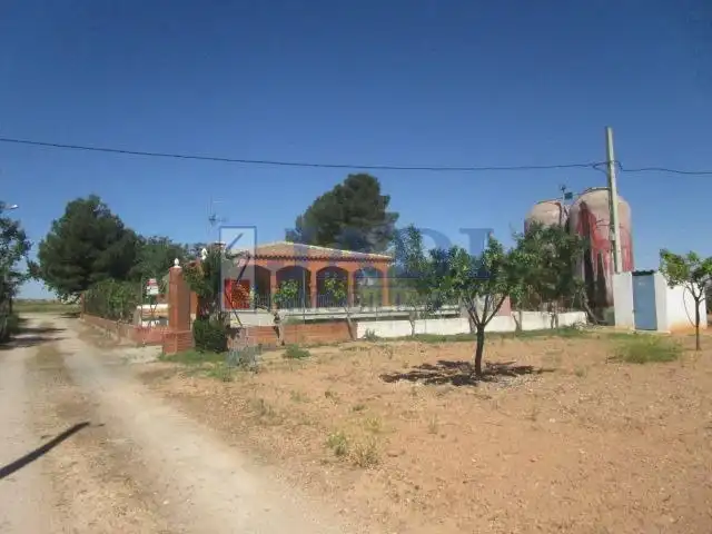 Casa rústica amb piscina en venda a Valdepeñas, imagen 27