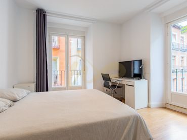 Piso en venta en Calle Luna