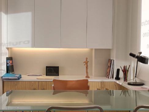 Oficina de alquiler en Vigo  con Amueblado y Internet