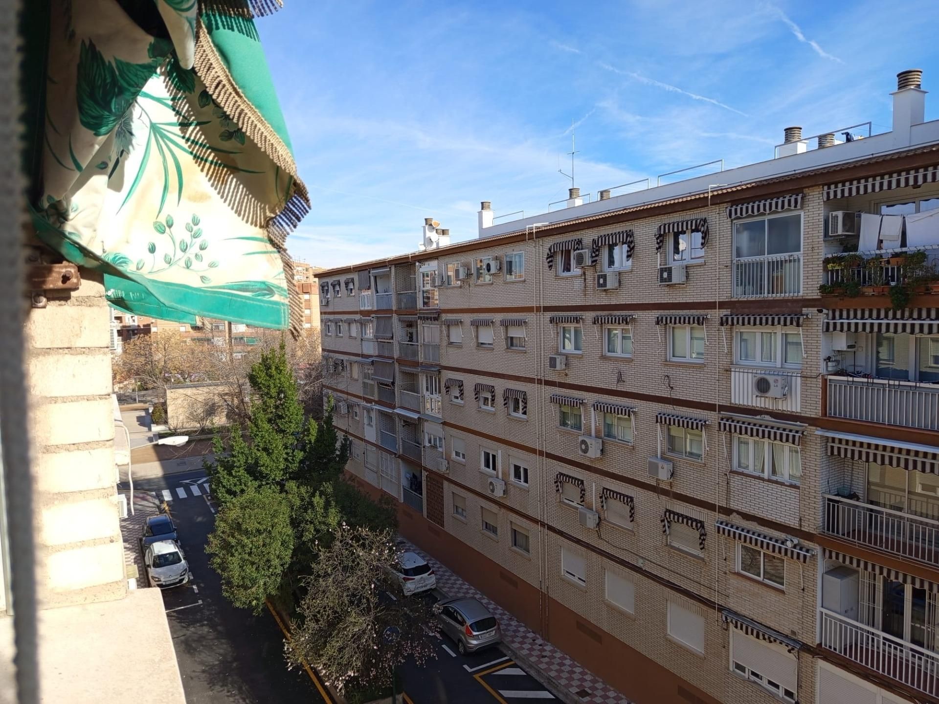 Exterior view of Flat for rent in  Granada Capital  with Air Conditioner, Heating and Furnished