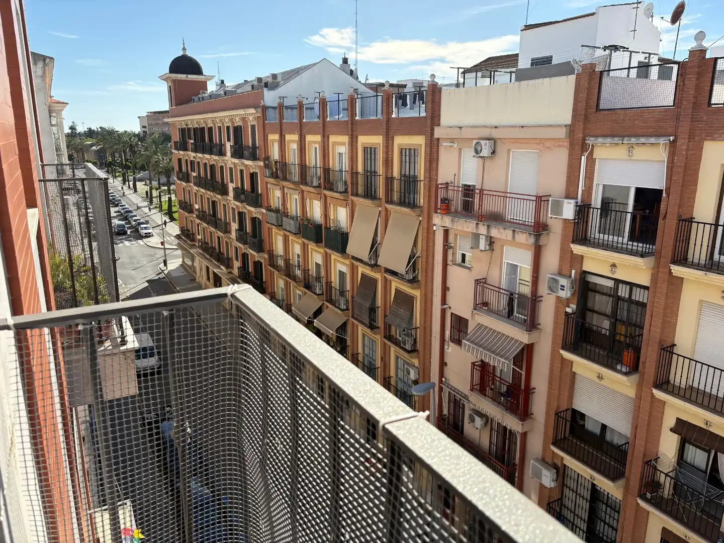 Vista exterior de Pis en venda en Huelva amb Aire condicionat i Calefacció