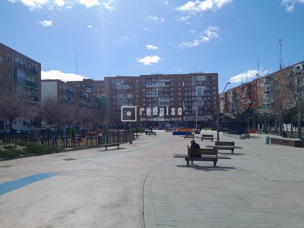 Vista exterior de Pis en venda en Alcorcón amb Aire condicionat, Calefacció i Terrassa