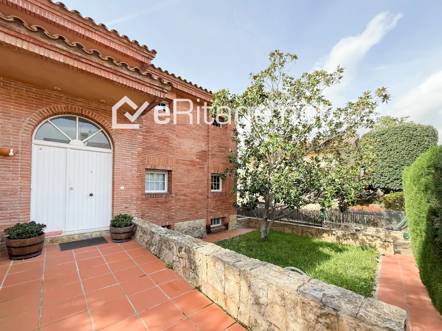 Vista exterior de Casa o chalet en venta en Altafulla con Jardín privado, Parquet y Terraza