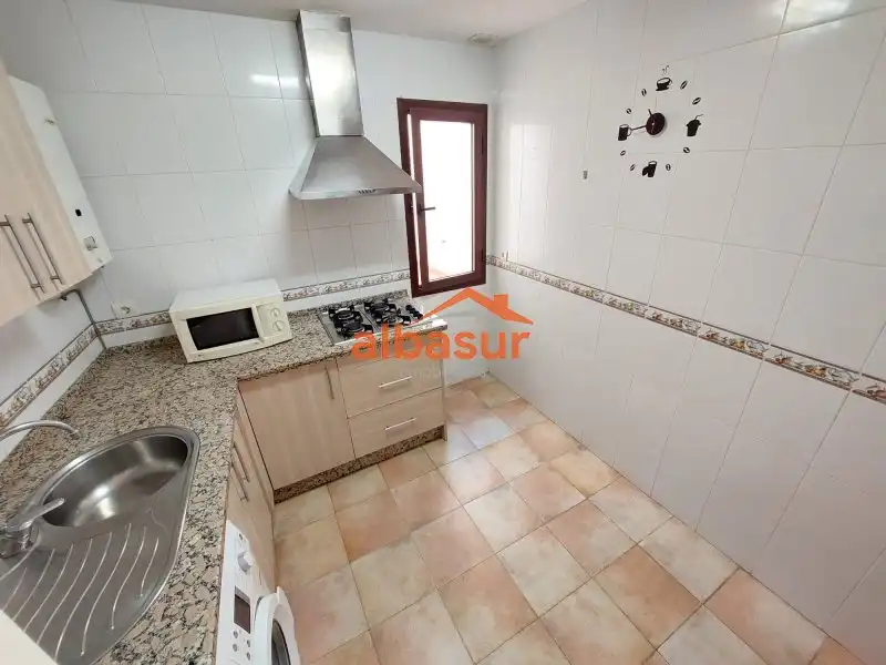 Cocina de Piso en venta en Fernán-Núñez con Amueblado