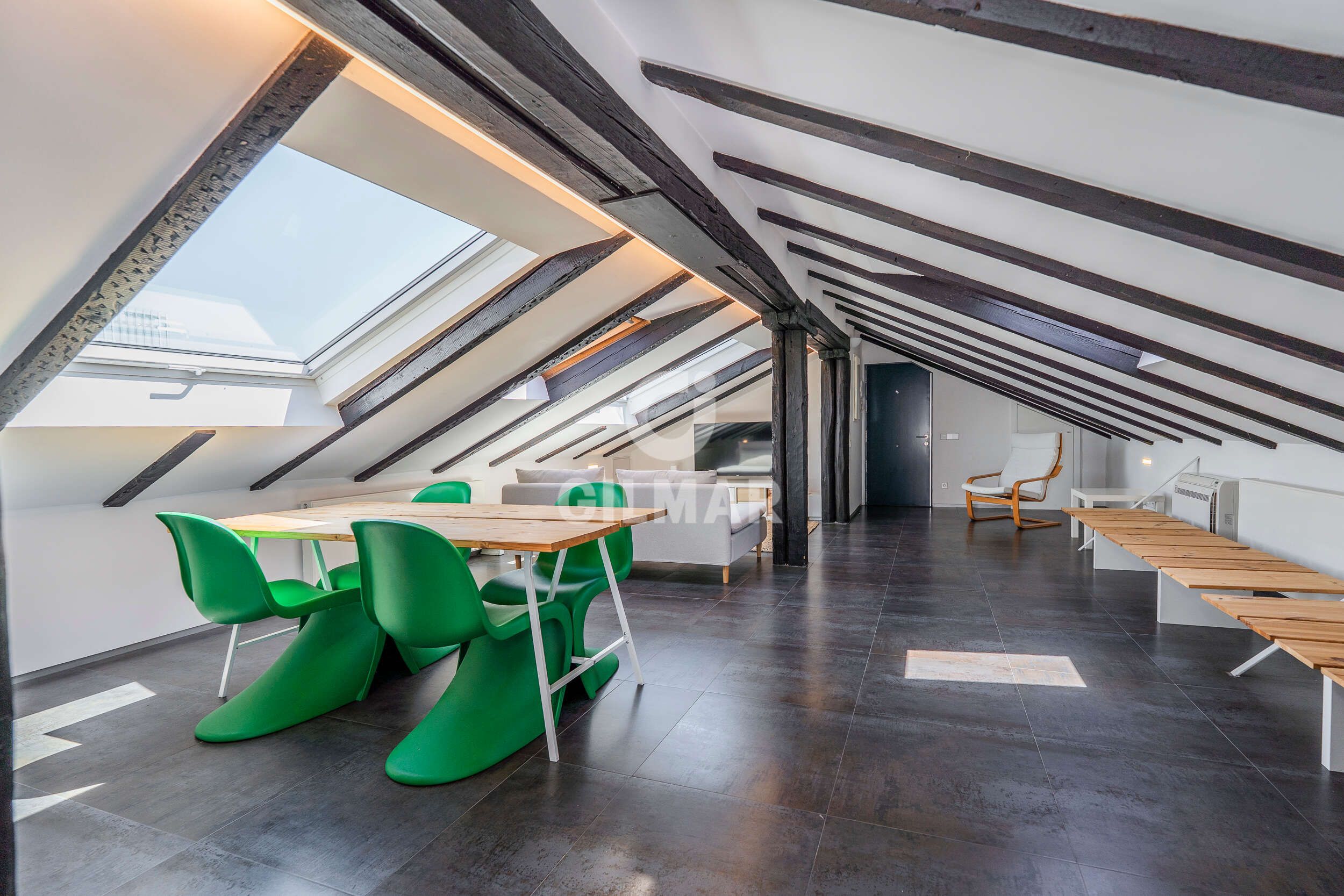 Living room of Attic for sale in  Madrid Capital  with Heating and Balcony