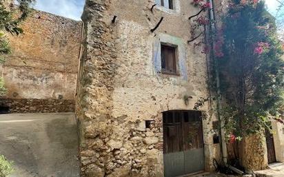 Exterior view of House or chalet for sale in Bellcaire d'Empordà