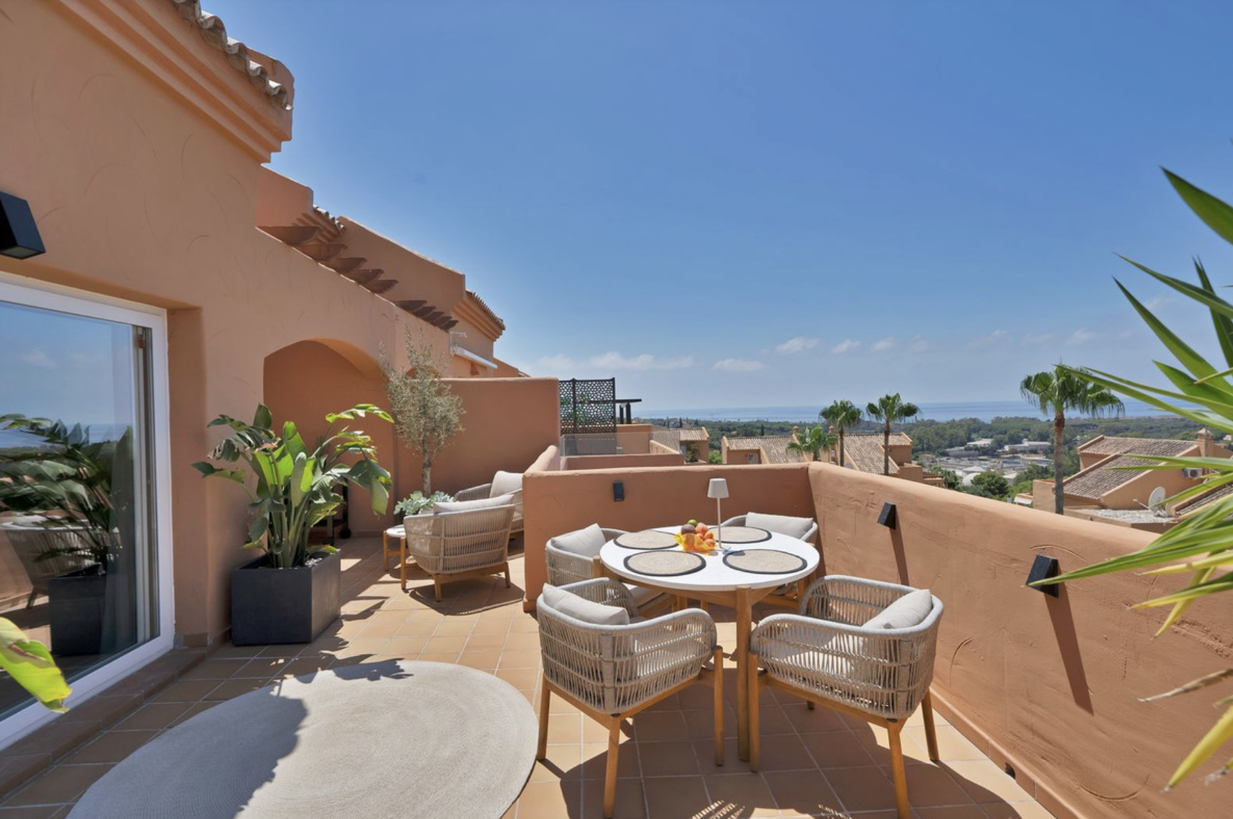 Terrace of Attic for sale in Marbella  with Air Conditioner, Heating and Terrace