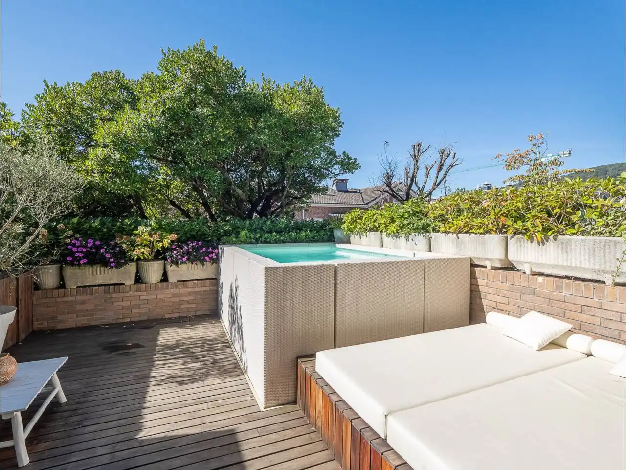 Casa con piscina en venta en Calle Arturo Campión 40, imagen 10