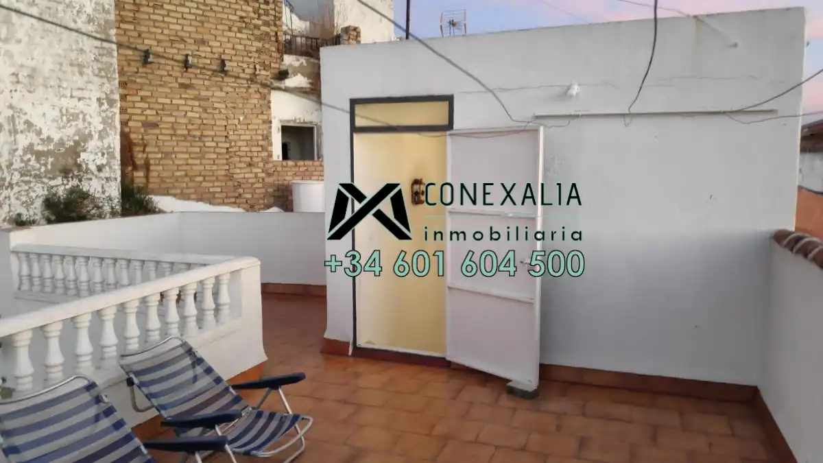 Balcony of Houses for sale in Pruna  with Terrace, Storage room and Balcony