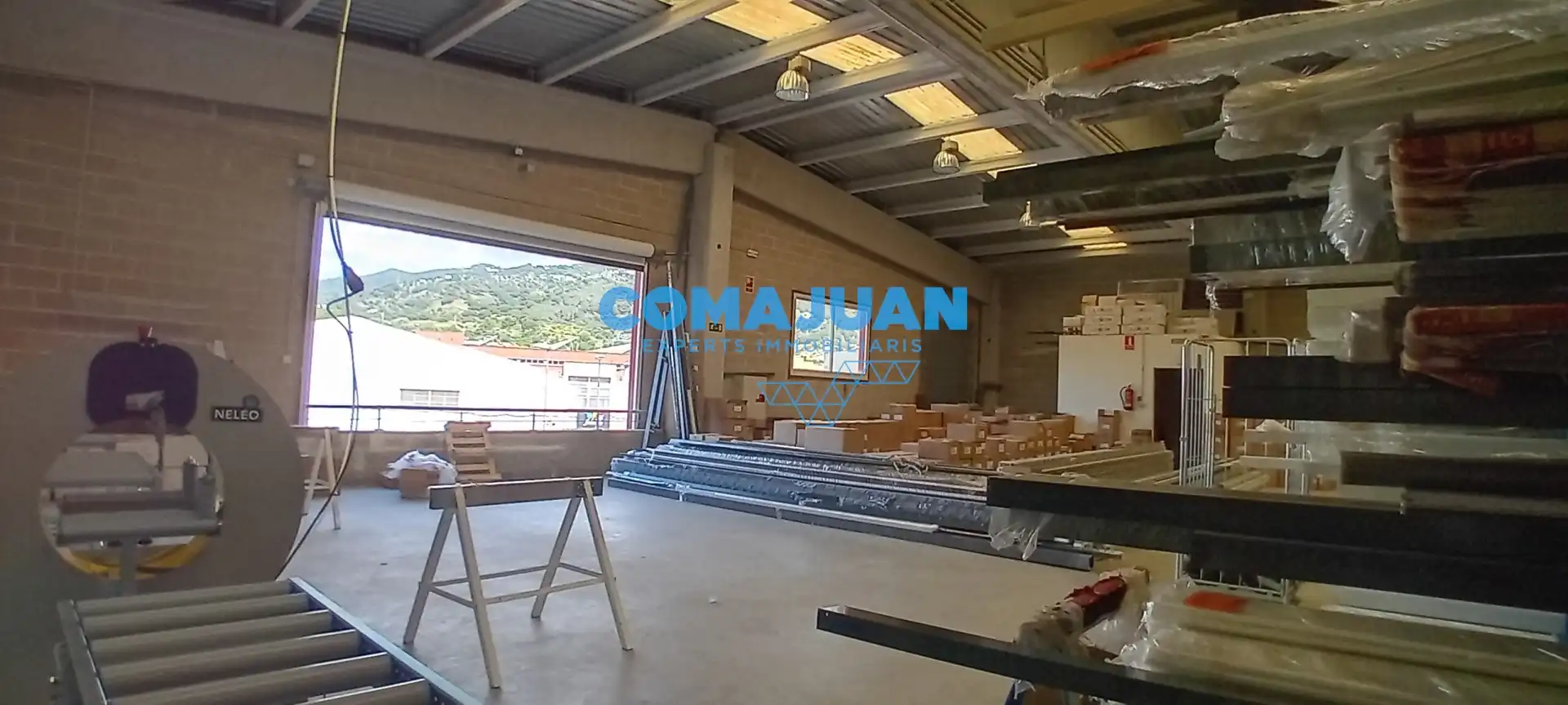 Fabrikhallen zum Verkauf in Calella
