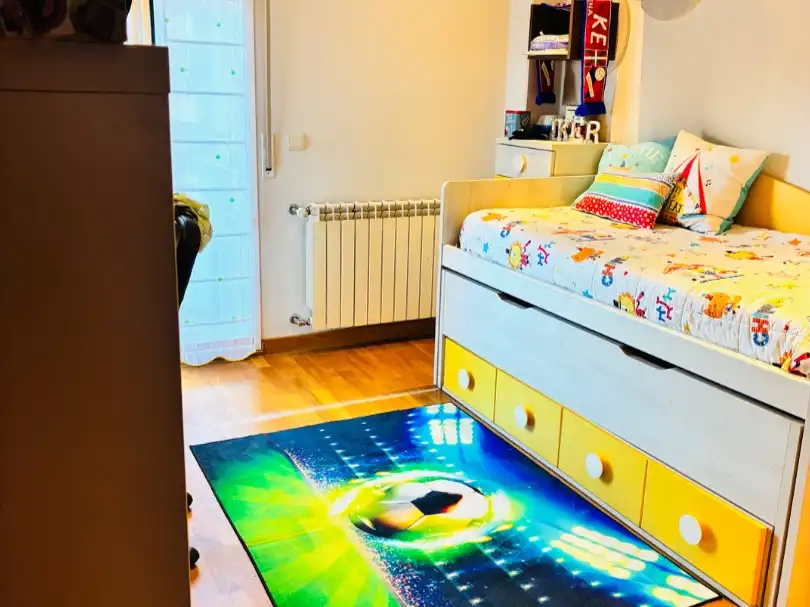 Schlafzimmer von Wohnung zum Verkauf in Errenteria mit Terrasse und Balkon