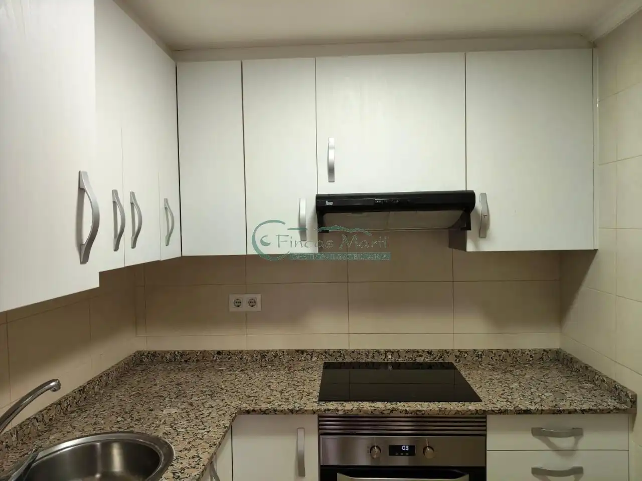 Kitchen of Flat for rent in Vigo   with Heating, Parquet flooring and Terrace
