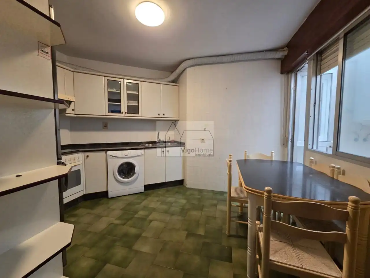 Kitchen of Flat for sale in Moaña  with Heating and Storage room