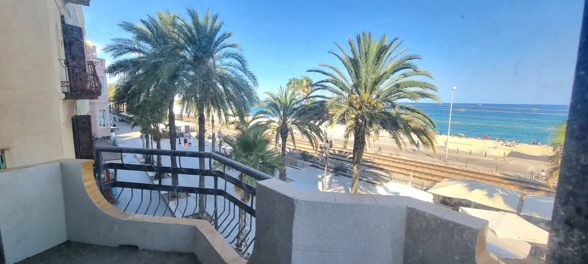 Exterior view of Flat for sale in Badalona  with Heating and Balcony