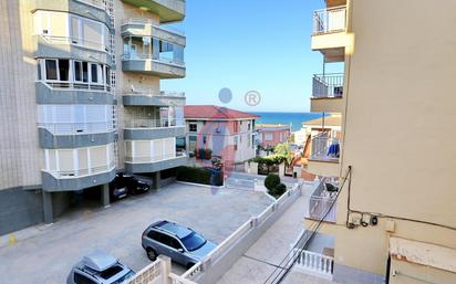 Vista exterior de Apartament en venda en Guardamar del Segura amb Terrassa