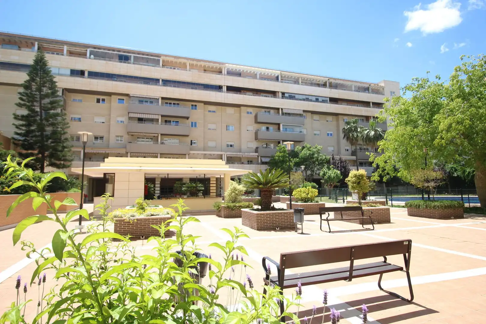 Außenansicht von Wohnung zur Miete in Málaga mit Klimaanlage, Heizung und Terrasse