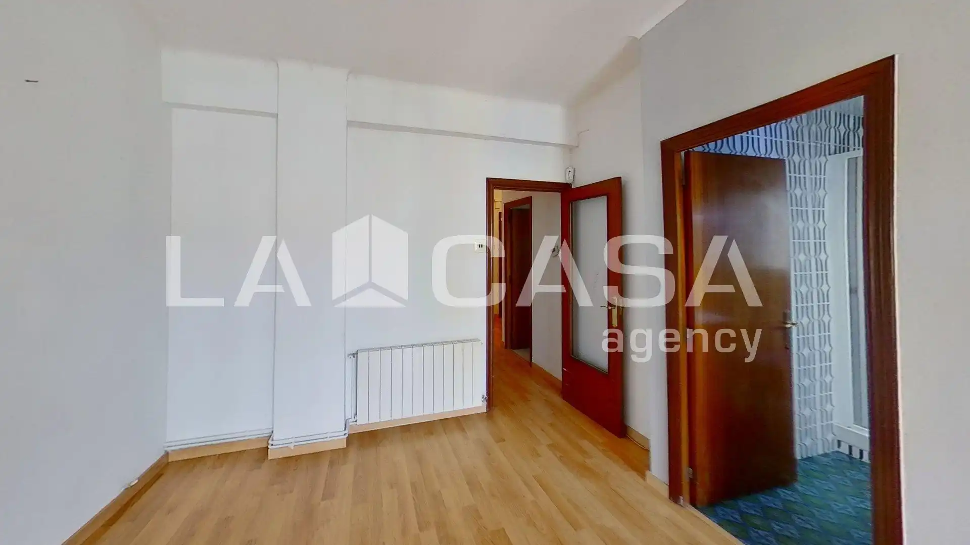 Wohnung zum Verkauf in Barcelona mit Heizung und Balkon