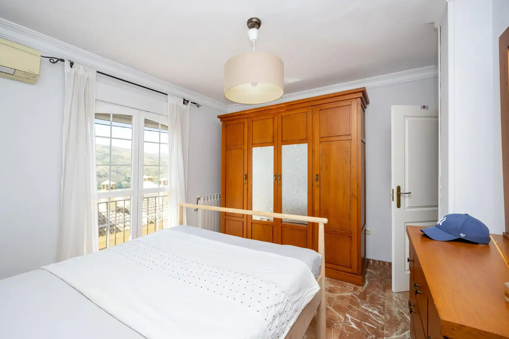 Semi-detached house with terrace for sale in Calle María Pinet, imagen 24