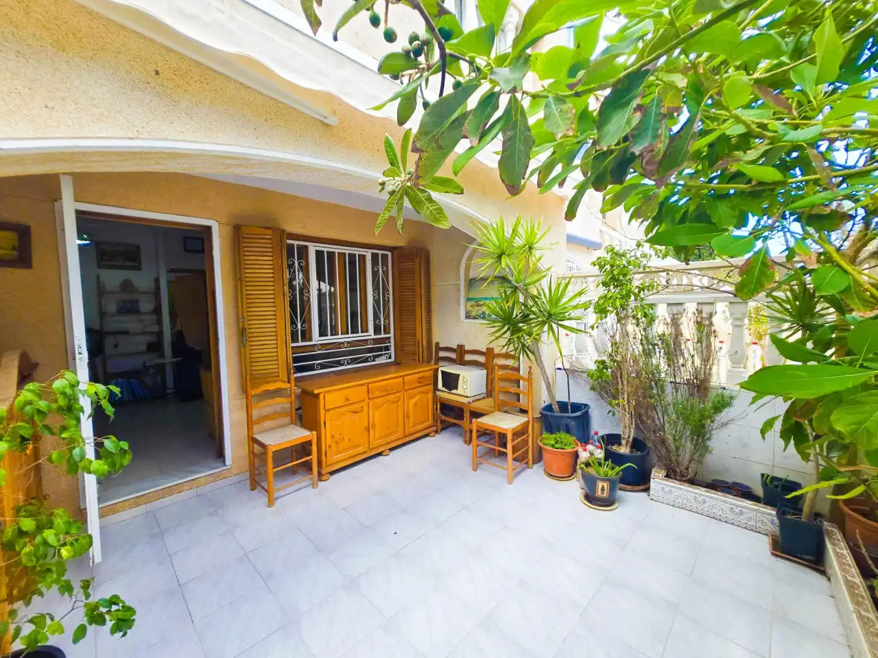 Jardí de Casa o xalet en venda en Torrevieja amb Calefacció, Terrassa i Moblat