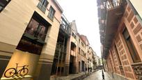 Exterior view of Flat for sale in Girona Capital  with Air Conditioner, Heating and Terrace