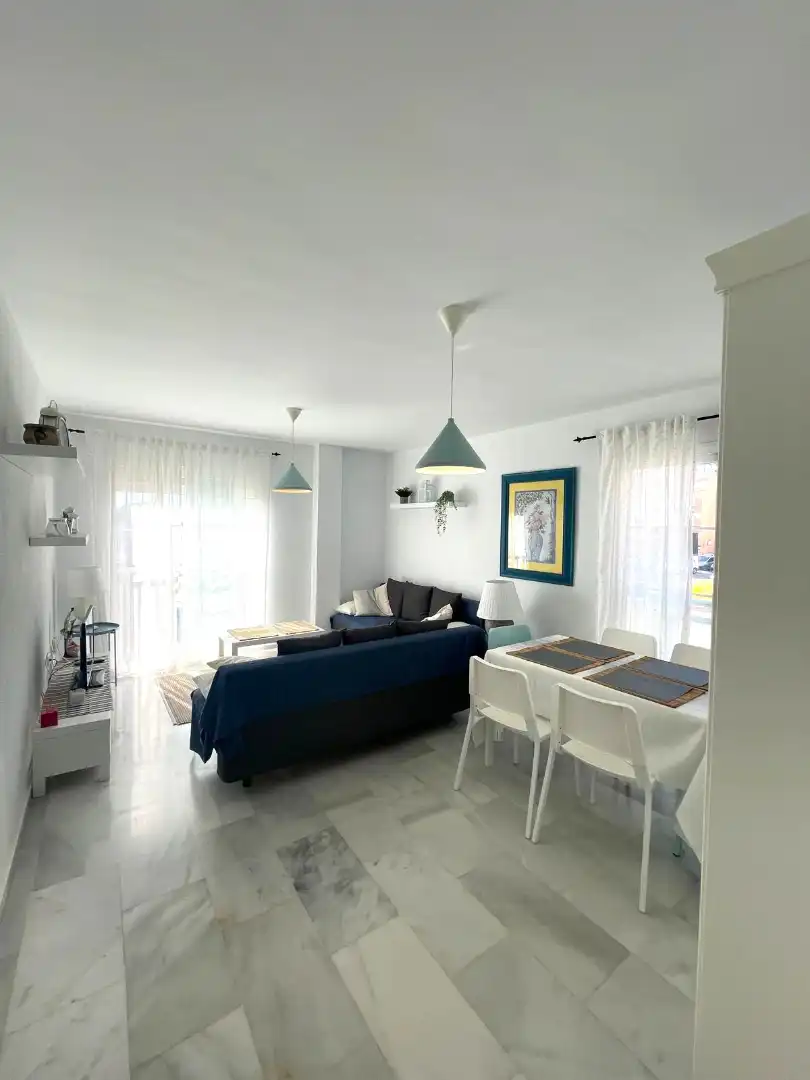 Sala de estar de Apartamento en venta en Rincón de la Victoria con Aire acondicionado y Amueblado