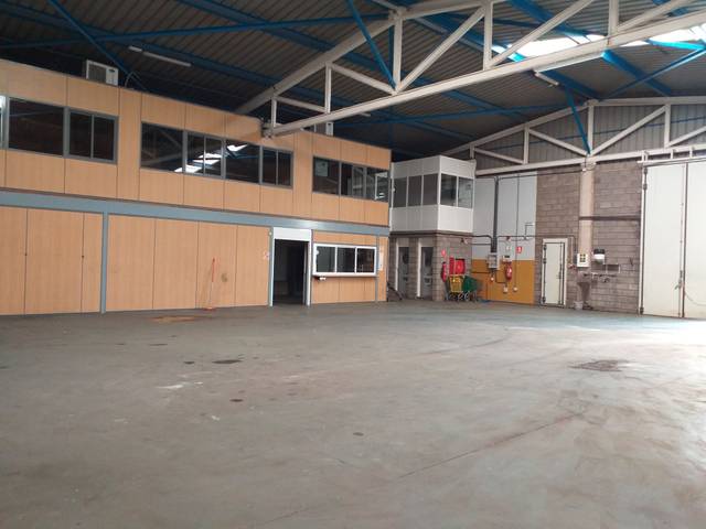 Nave industrial en Alquiler en El Chorrillo - San Isidro  - Llano Blanco