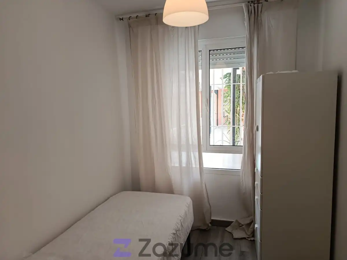 Habitación de Piso de alquiler en Sevilla con Aire acondicionado, Calefacción y Parquet