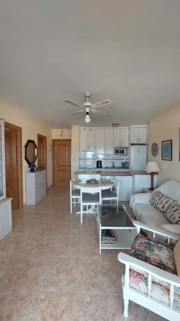 Cocina de Apartamento en venta en La Manga del Mar Menor con Aire acondicionado, Calefacción y Terraza