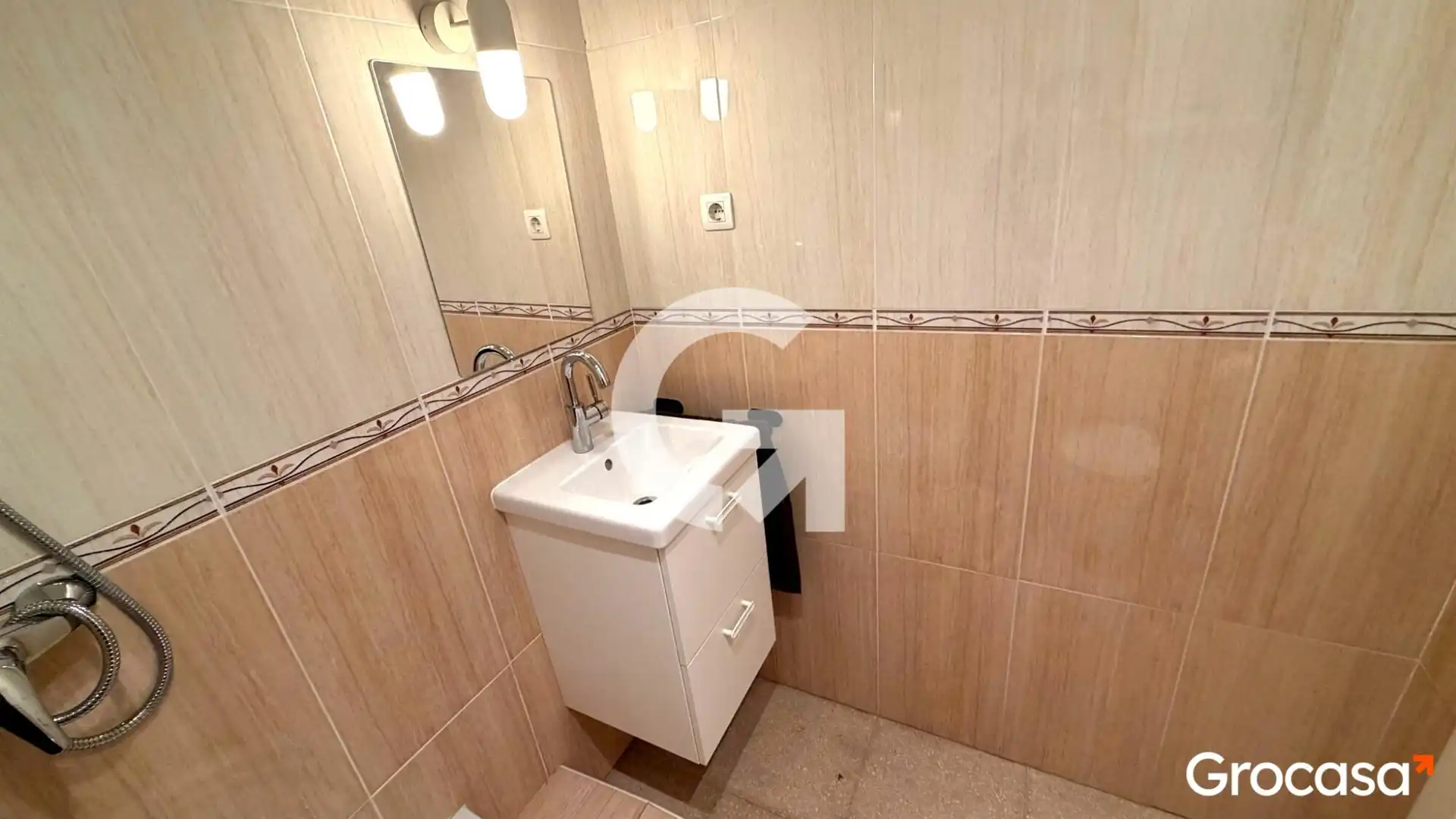 Bathroom of Commercial properties for sale in Cornellà de Llobregat  with Air Conditioner