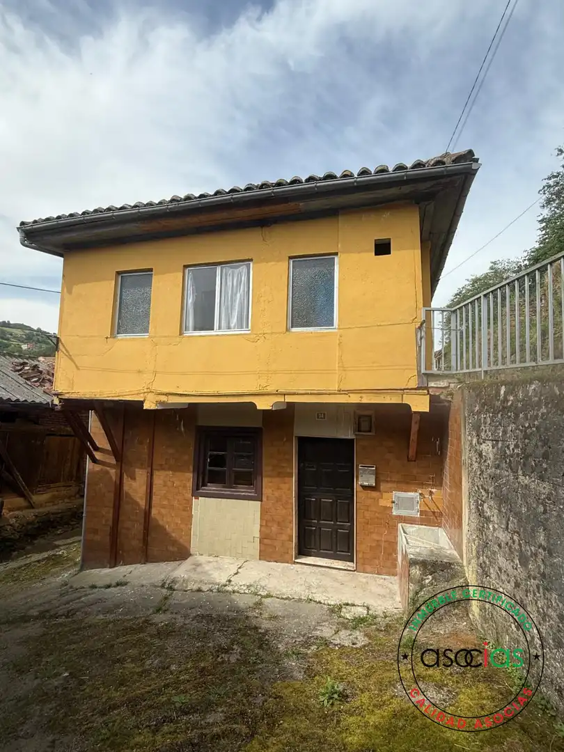 Casa o xalet en venda a Mieres - AL SANTA ROSA, Zona Rural
