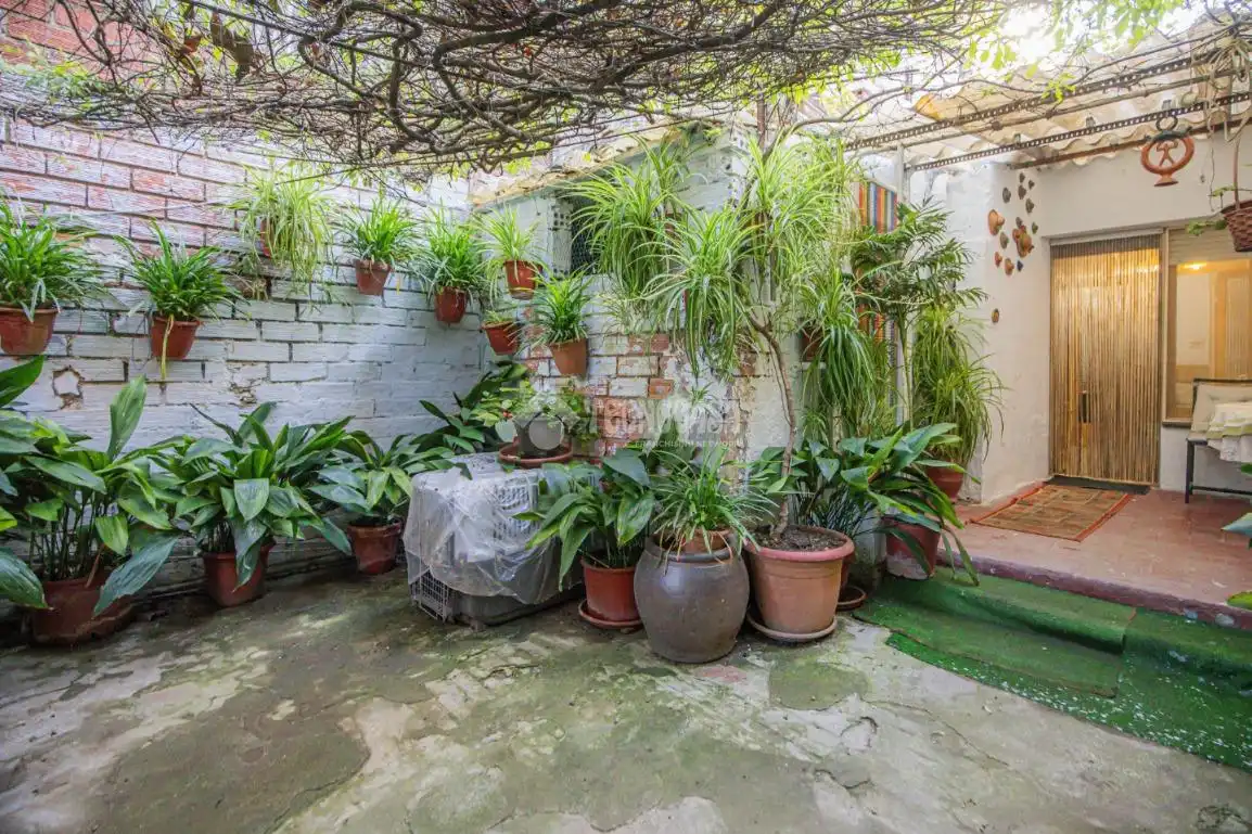 Terraza de Casa adosada en venta en Terrassa