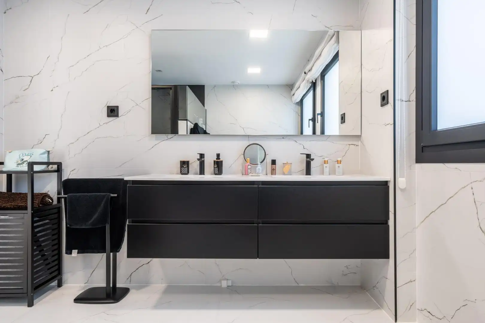 Bathroom of Houses for sale in Colmenarejo  with Air Conditioner, Heating and Private garden